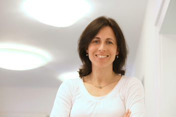 Dr. Simone Seelig